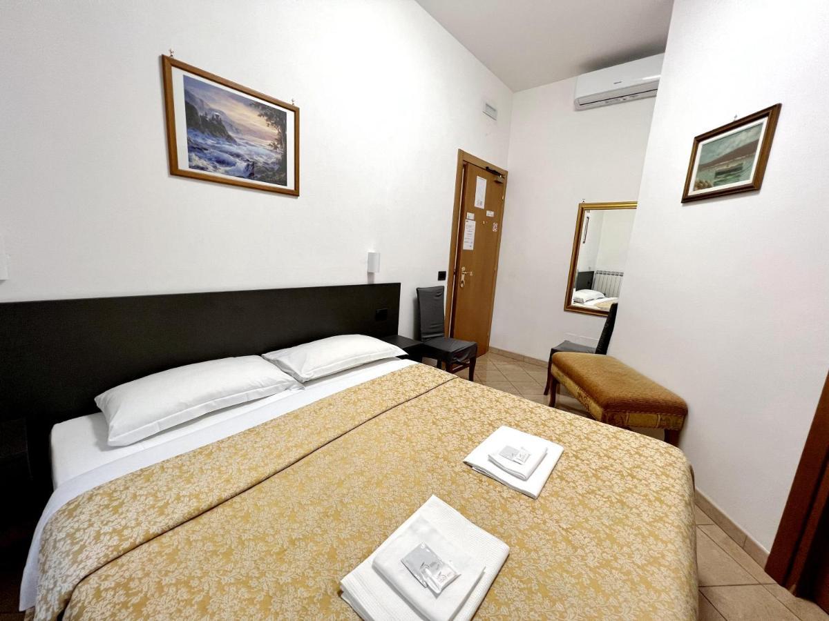 Hotel Domus Termini Roma Exterior foto